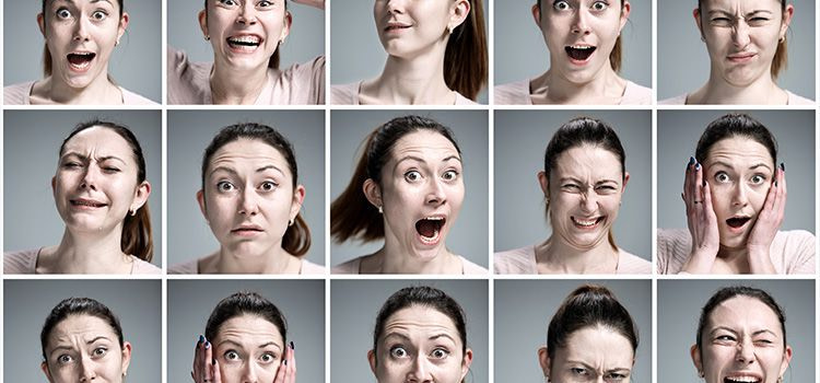 emozioni primarie e secondarie - fotossera di una donna con tante espressioni emotive differenti